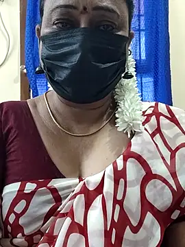Snapshot of rekha_naier chatting on February 4, 7:03 am rekha naier online show from February 4, 7:03 am