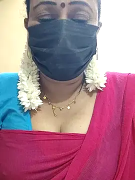 Snapshot of rekha_naier chatting on March 4, 5:41 pm rekha naier online show from March 4, 5:41 pm