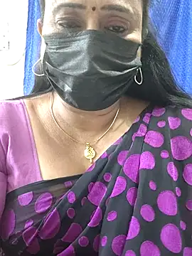 Snapshot of rekha_naier chatting on April 1, 4:04 pm rekha naier online show from April 1, 4:04 pm