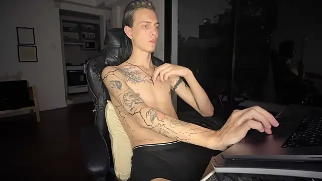 Den BlueXx online show from March 27, 10:53 pm