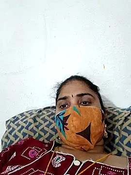 Snapshot of ammullu456 chatting on June 5, 6:35 pm ammullu456 online show from June 5, 6:35 pm