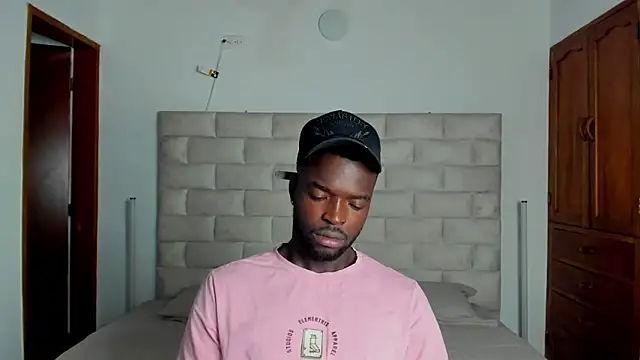 Dylan Taylor online show from February 23, 2:42 am