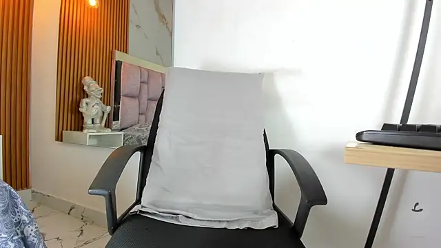 Snapshot of _Brihan chatting on December 11, 7:46 pm Brihan online show from December 11, 7:46 pm