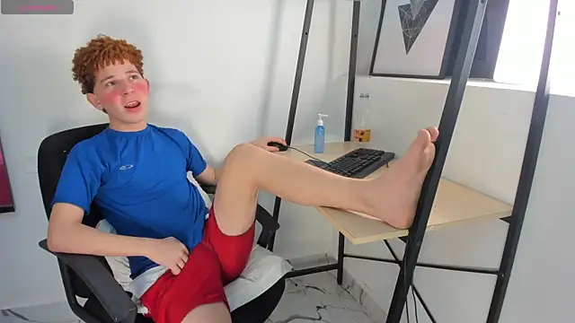 Snapshot of _Brihan chatting on December 29, 4:27 am Brihan online show from December 29, 4:27 am