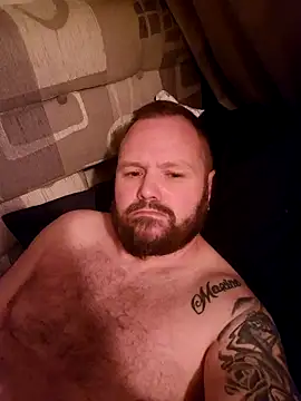 Snapshot of stocky42 chatting on December 4, 10:41 pm stocky42 online show from December 4, 10:41 pm