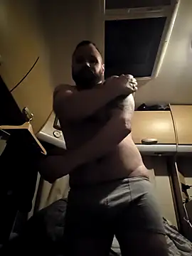 Snapshot of stocky42 chatting on March 7, 11:16 pm stocky42 online show from March 7, 11:16 pm