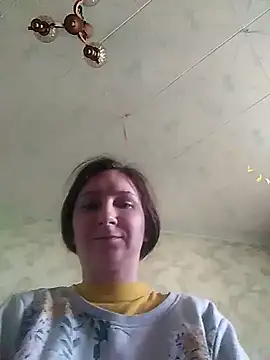 Snapshot of Princess284 chatting on February 9, 1:35 pm Princess284 online show from February 9, 1:35 pm