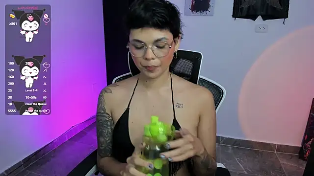 Snapshot of gooddess_isis chatting on October 22, 10:04 am gooddess isis online show from October 22, 10:04 am