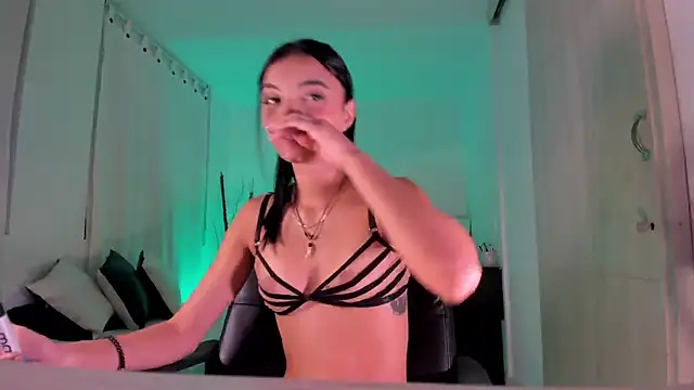 AnabelWolf online show from January 10, 1:10 am