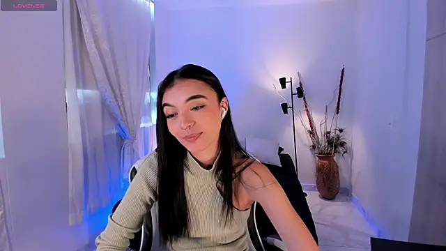 AnabelWolf online show from September 17, 4:08 pm