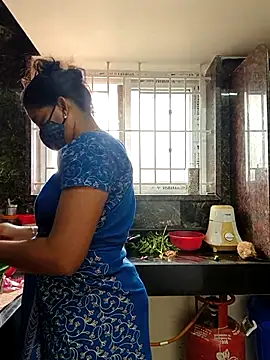 Tamil Shalini Lustyy online show from February 28, 3:51 am