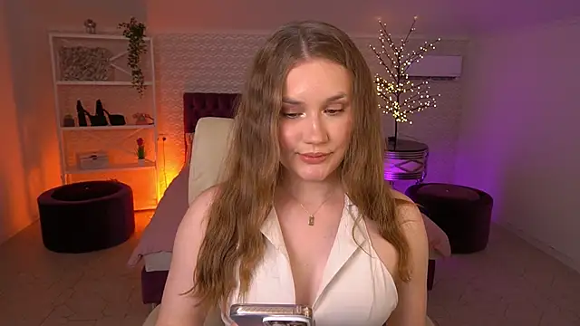 FoxyyKate online show from May 22, 10:15 pm