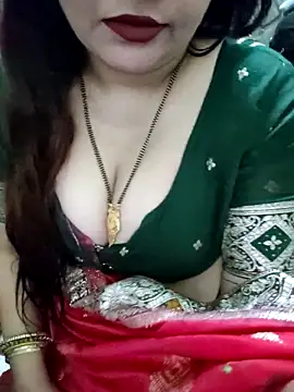 Snapshot of Mayuri77 chatting on December 20, 6:42 am Mayuri77 online show from December 20, 6:42 am