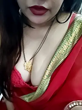 Snapshot of Mayuri77 chatting on December 22, 2:41 am Mayuri77 online show from December 22, 2:41 am