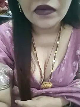 Snapshot of Mayuri77 chatting on March 11, 8:53 am Mayuri77 online show from March 11, 8:53 am