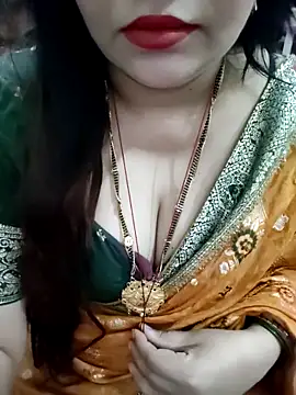Snapshot of Mayuri77 chatting on March 12, 6:41 am Mayuri77 online show from March 12, 6:41 am