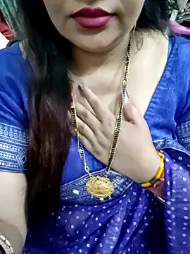 Snapshot of Mayuri77 chatting on March 29, 5:40 am Mayuri77 online show from March 29, 5:40 am