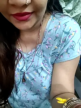 Snapshot of Mayuri77 chatting on May 20, 10:54 am Mayuri77 online show from May 20, 10:54 am