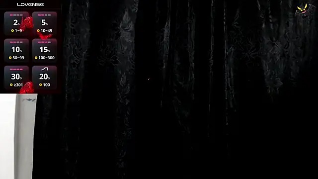 Snapshot of sofi_bronw chatting on February 11, 10:20 am sofi bronw online show from February 11, 10:20 am