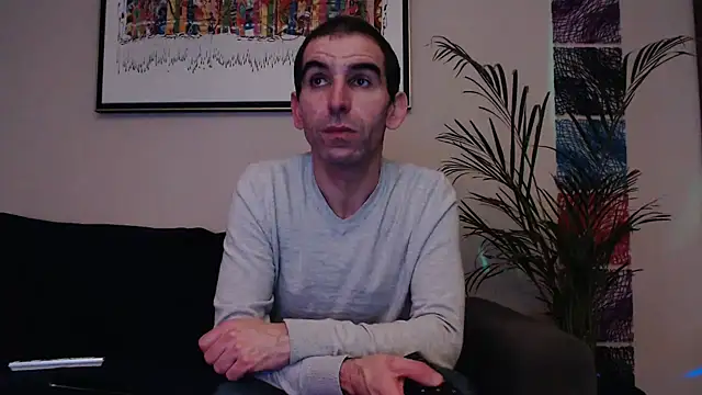 Snapshot of Samir_44200 chatting on December 28, 6:17 am Samir 44200 online show from December 28, 6:17 am