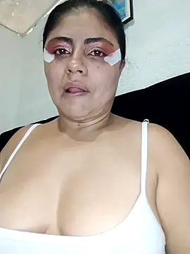 Snapshot of ElizabethWeil chatting on February 11, 2:11 pm ElizabethWeil online show from February 11, 2:11 pm