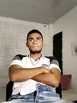 alessandro 2005 online show from December 6, 2:24 am