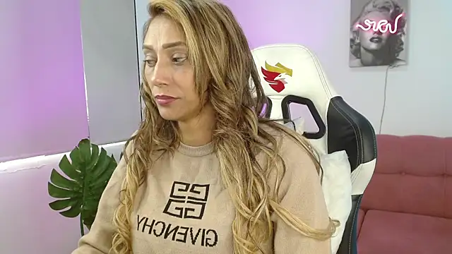 salome drasin online show from July 31, 5:12 pm