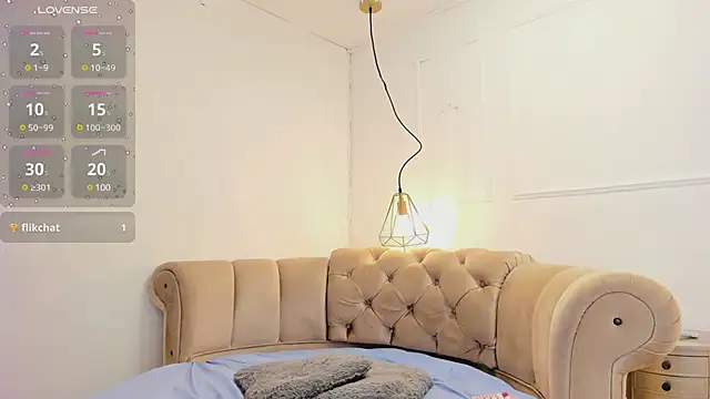 briannaduque online show from March 20, 3:47 pm