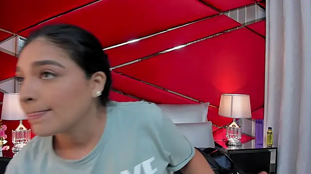 AdeleGray online show from March 6, 11:58 am