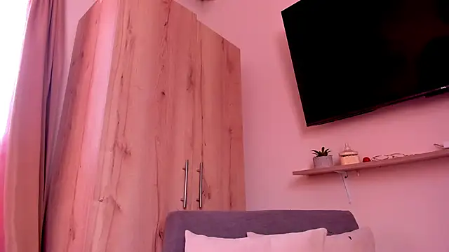 sofiaVelez01 online show from June 14, 4:42 pm