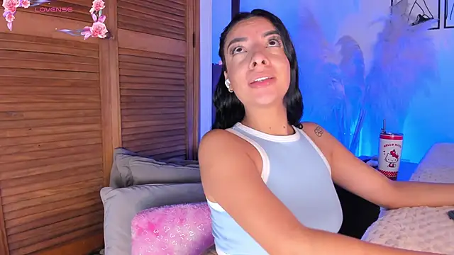 777AylinZ online show from October 3, 10:45 am