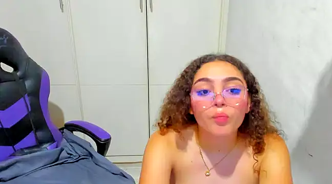 Lily anal squirt  online show from December 26, 10:41 pm