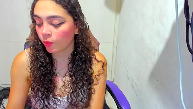 Lily anal squirt  online show from January 7, 8:42 pm