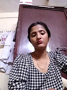 BabySlimmy10 online show from March 15, 7:20 pm