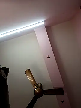 Snapshot of Cute-manisha chatting on January 13, 10:58 am Cute-manisha online show from January 13, 10:58 am