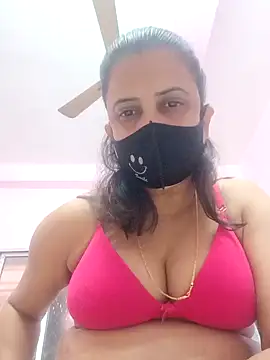 Snapshot of Cute-manisha chatting on January 19, 9:44 am Cute-manisha online show from January 19, 9:44 am