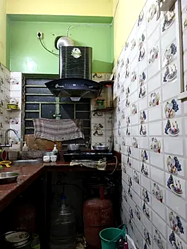 Snapshot of Cute-manisha chatting on February 19, 2:55 pm Cute-manisha online show from February 19, 2:55 pm