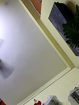 Snapshot of Cute-manisha chatting on March 2, 10:24 am Cute-manisha online show from March 2, 10:24 am