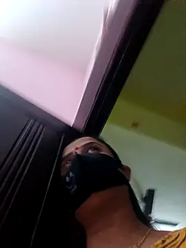 Snapshot of Cute-manisha chatting on March 7, 3:28 pm Cute-manisha online show from March 7, 3:28 pm