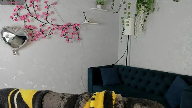 Snapshot of Bonni_Meiz chatting on February 5, 3:11 am Bonni Meiz online show from February 5, 3:11 am