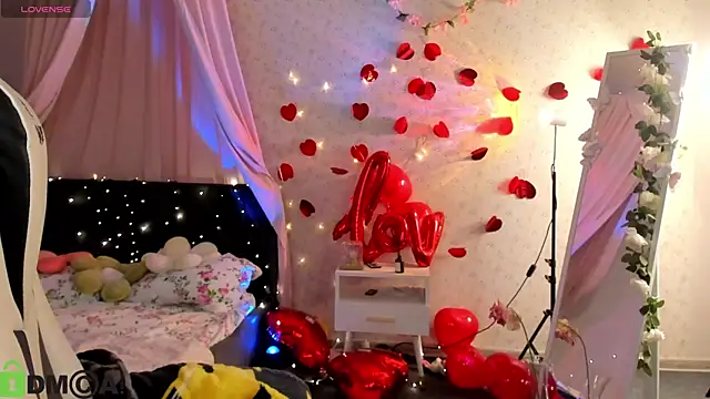 Snapshot of Bonni_Meiz chatting on February 11, 3:11 am Bonni Meiz online show from February 11, 3:11 am