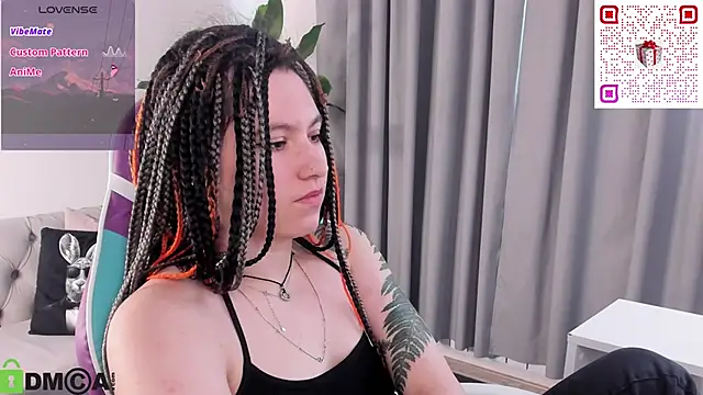 Snapshot of Bonni_Meiz chatting on February 15, 7:51 am Bonni Meiz online show from February 15, 7:51 am