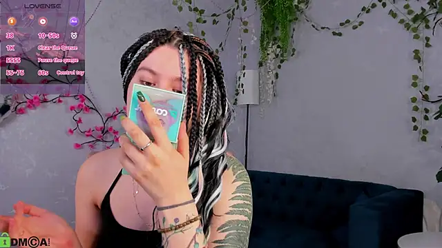 Snapshot of Bonni_Meiz chatting on February 21, 2:56 am Bonni Meiz online show from February 21, 2:56 am