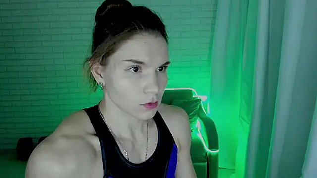 Lisa Ray online show from February 2, 4:48 am