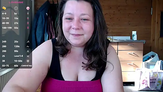 KasiaPrivat online show from February 22, 9:45 am