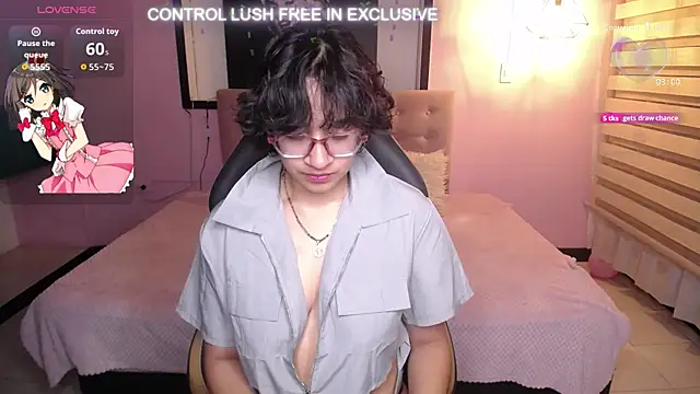 Lili Gomez  online show from November 24, 2:06 pm