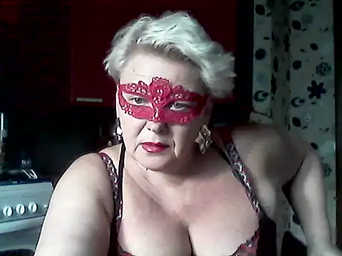 Lisa Suzie online show from March 17, 2:31 pm