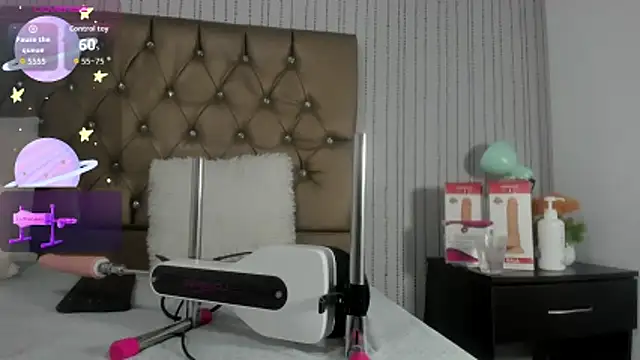 candymery online show from October 15, 8:09 pm