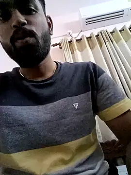 Snapshot of rayyan_krish chatting on December 10, 6:06 pm rayyan krish online show from December 10, 6:06 pm