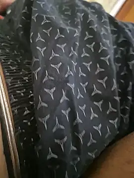 Snapshot of rayyan_krish chatting on February 15, 6:12 pm rayyan krish online show from February 15, 6:12 pm